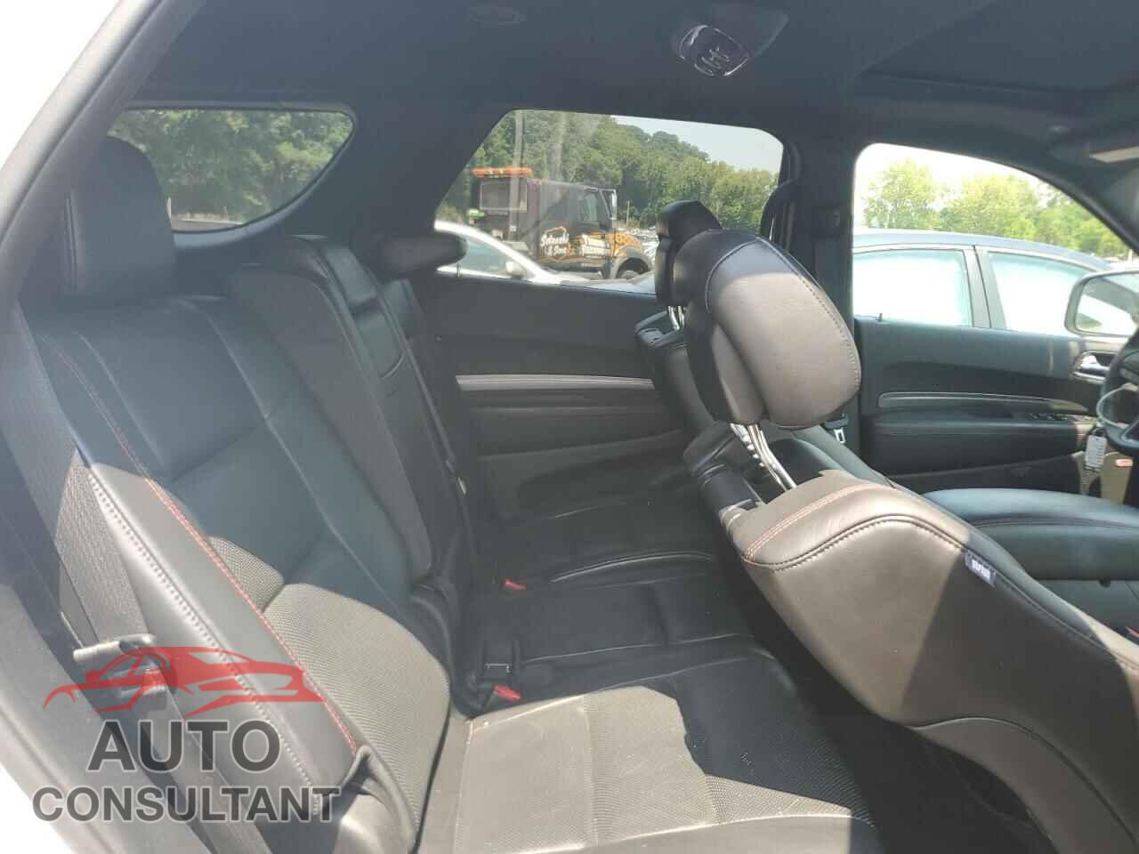DODGE DURANGO 2018 - 1C4SDJCT8JC456661