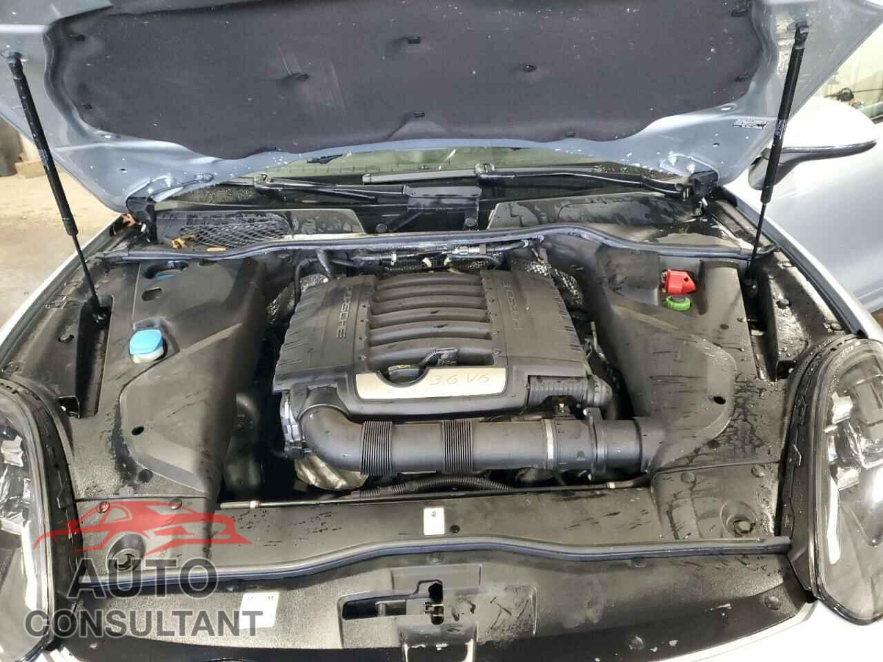 PORSCHE CAYENNE 2017 - WP1AA2A22HKA87640