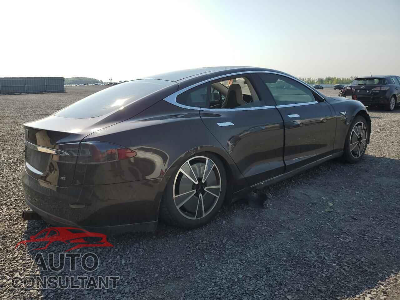TESLA MODEL S 2013 - 5YJSA1CNXDFP08766