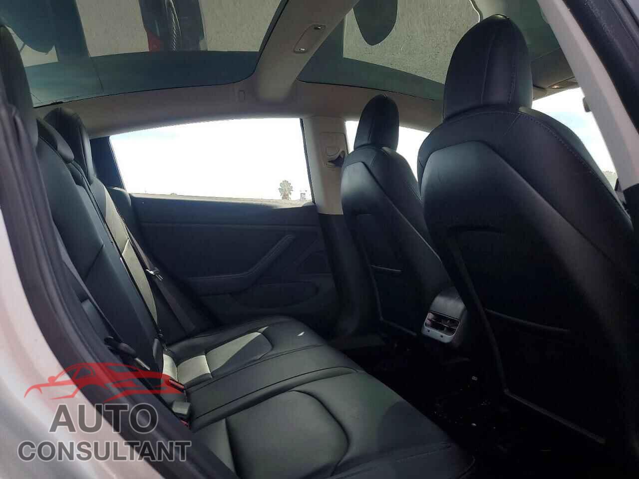 TESLA MODEL 3 2018 - 5YJ3E1EA2JF016676