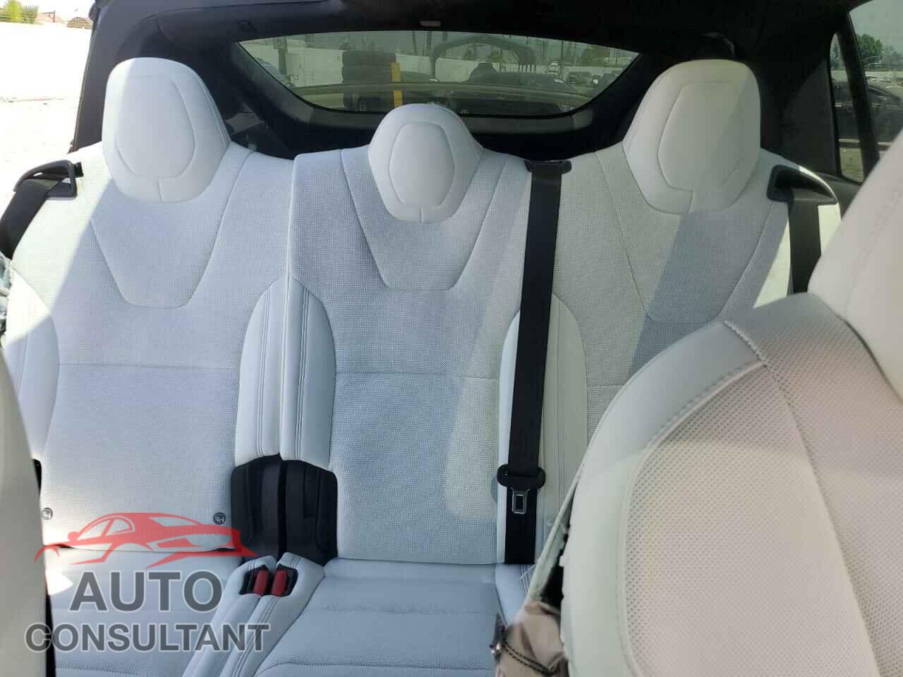 TESLA MODEL X 2024 - 7SAXCAE50RF442245