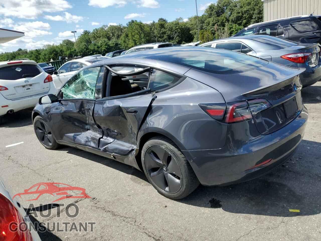 TESLA MODEL 3 2021 - 5YJ3E1EB8MF858340
