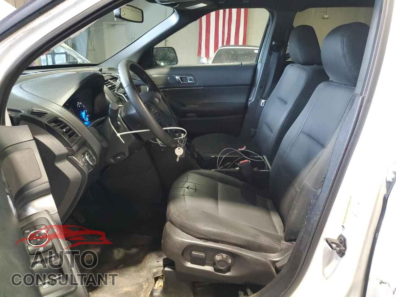 FORD EXPLORER 2018 - 1FM5K8AR9JGA72119