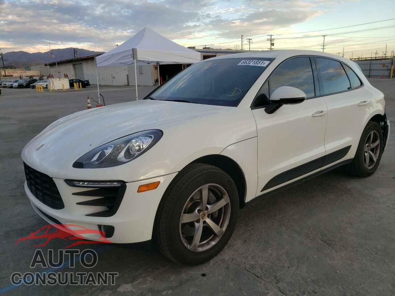 PORSCHE MACAN 2018 - WP1AA2A53JLB03922