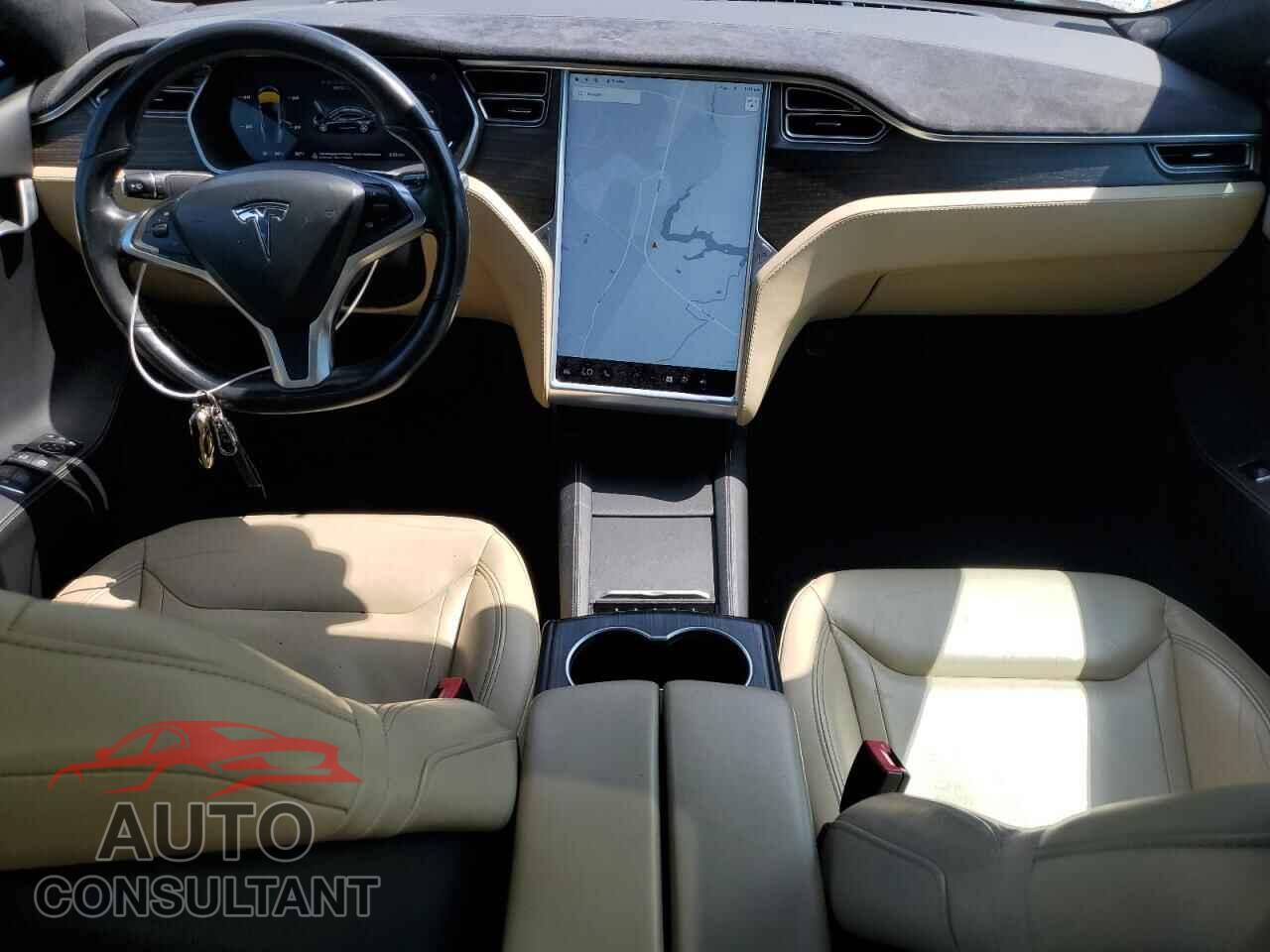 TESLA MODEL S 2015 - 5YJSA1E28FF109323