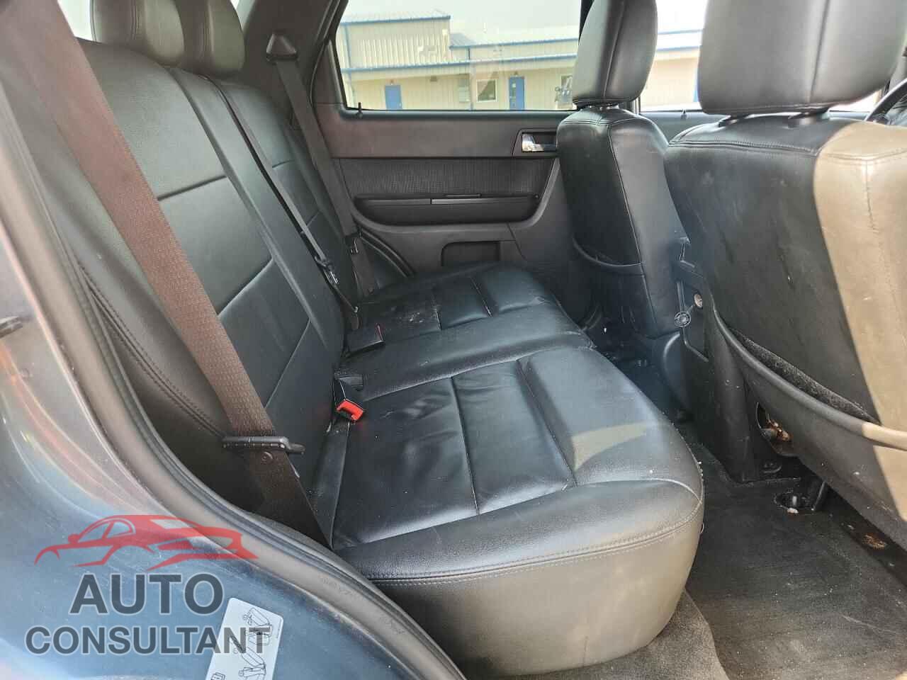 FORD ESCAPE 2010 - 1FMCU9EG2AKB77856