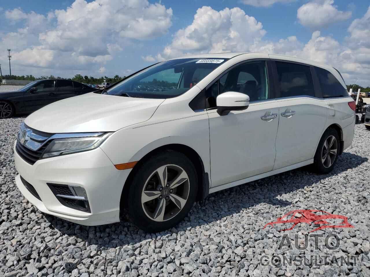 HONDA ODYSSEY 2018 - 5FNRL6H80JB061086