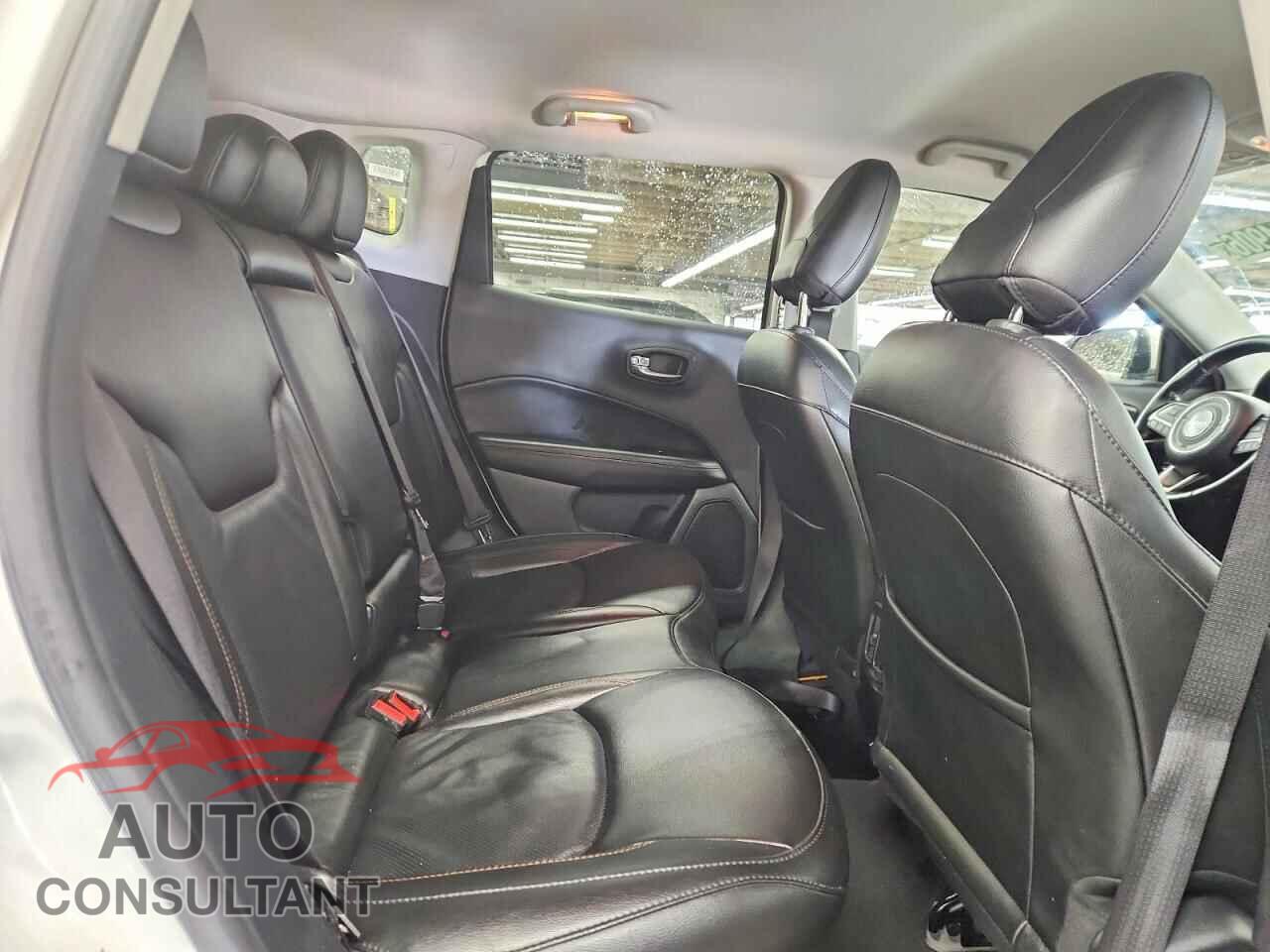 JEEP COMPASS 2021 - 3C4NJDCB2MT604536