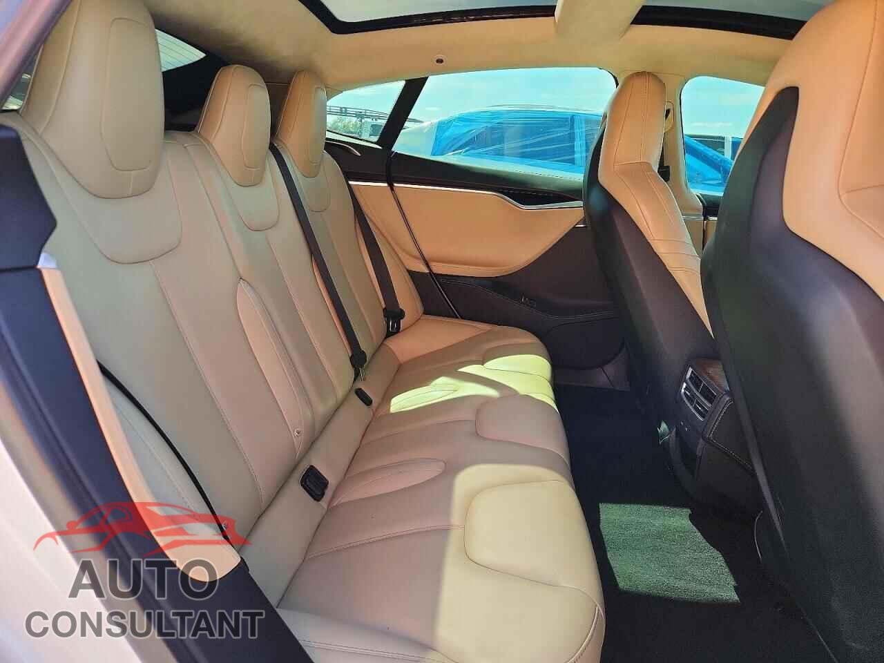 TESLA MODEL S 2016 - 5YJSA1E29GF168818