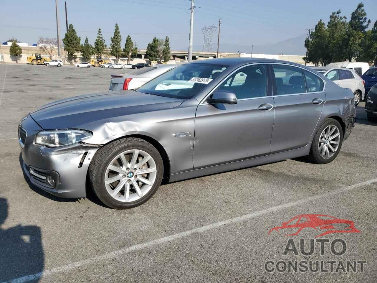 BMW 5 SERIES 2015 - WBA5B1C53FD921771
