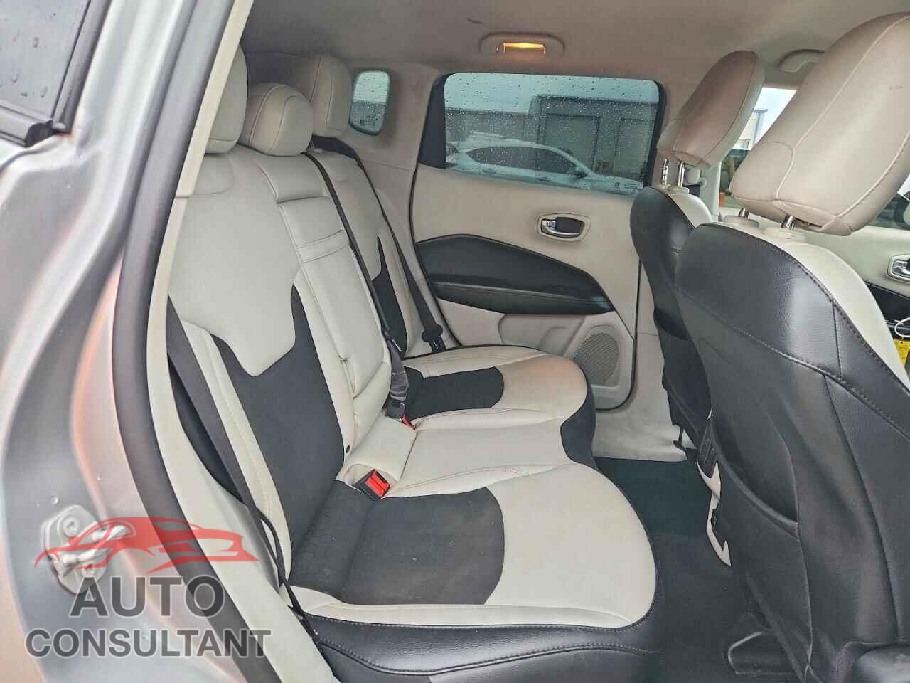 JEEP COMPASS 2019 - 3C4NJDBB6KT714407