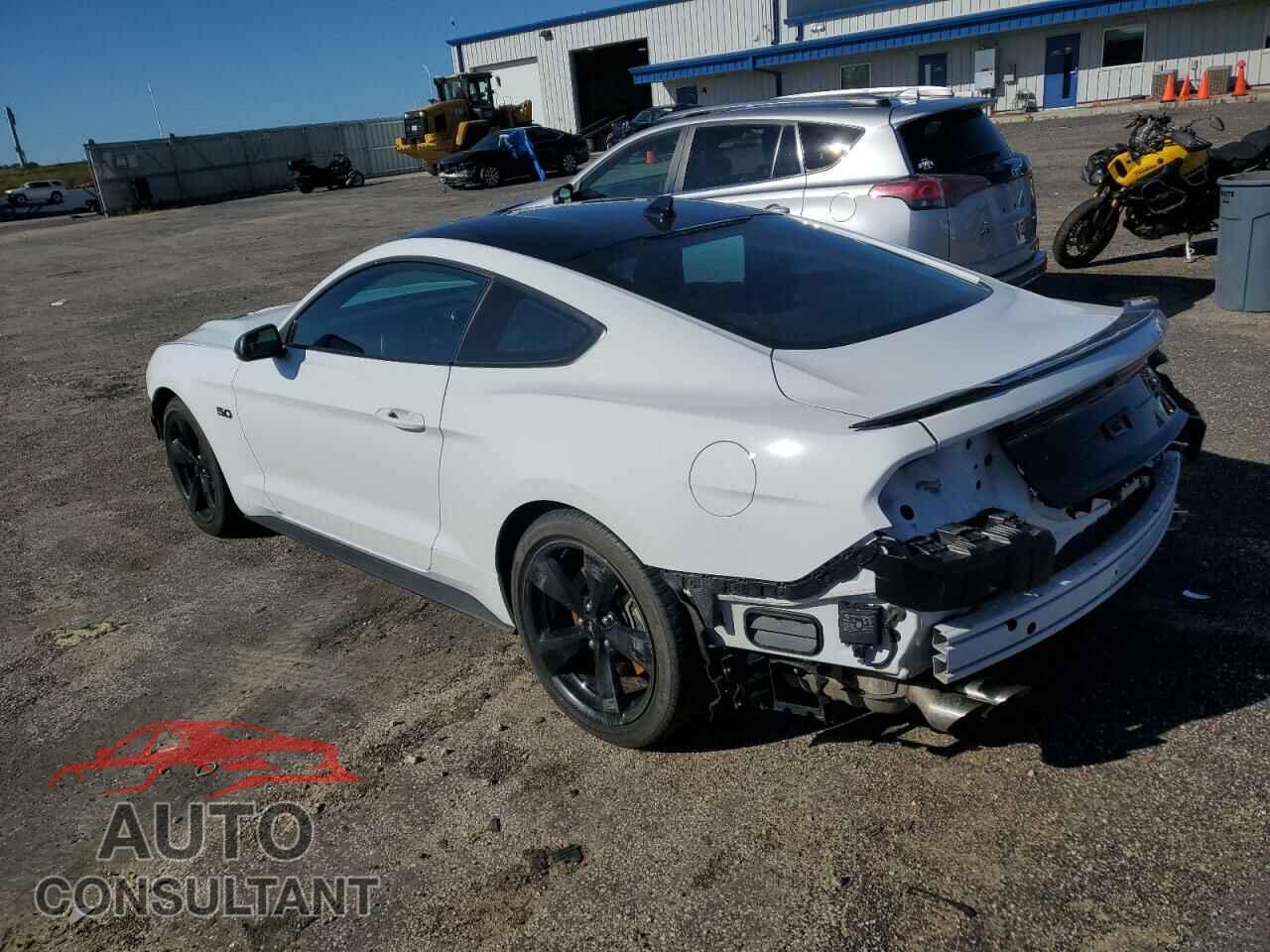 FORD MUSTANG 2021 - 1FA6P8CF0M5134235