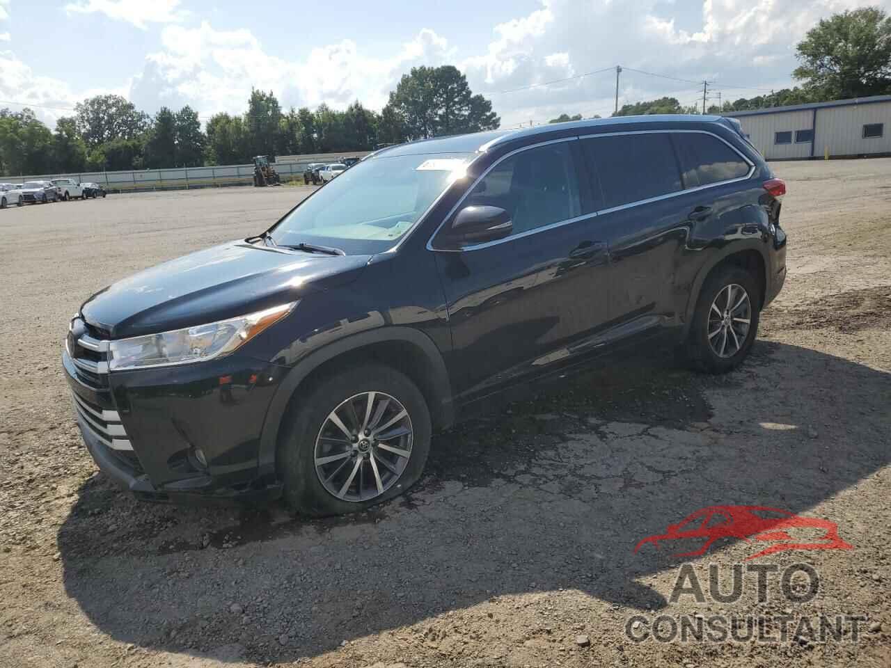 TOYOTA HIGHLANDER 2018 - 5TDKZRFH3JS543194