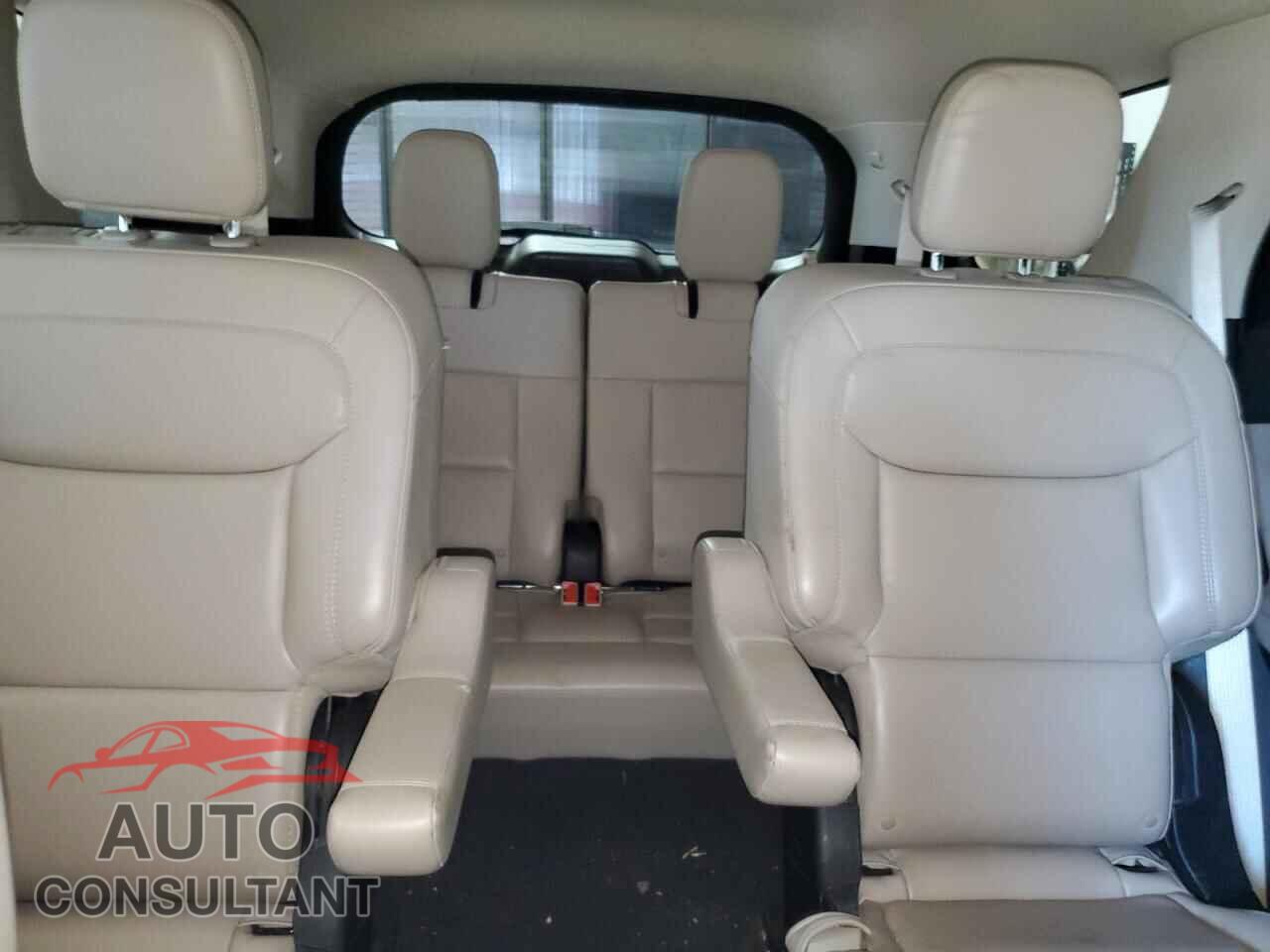 FORD EXPLORER 2021 - 1FMSK8DH5MGB46632