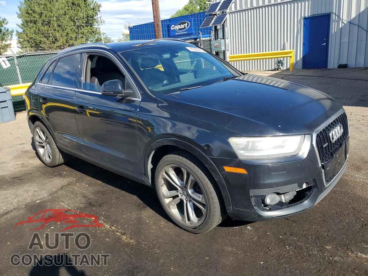 AUDI Q3 2015 - WA1GFCFS5FR014370
