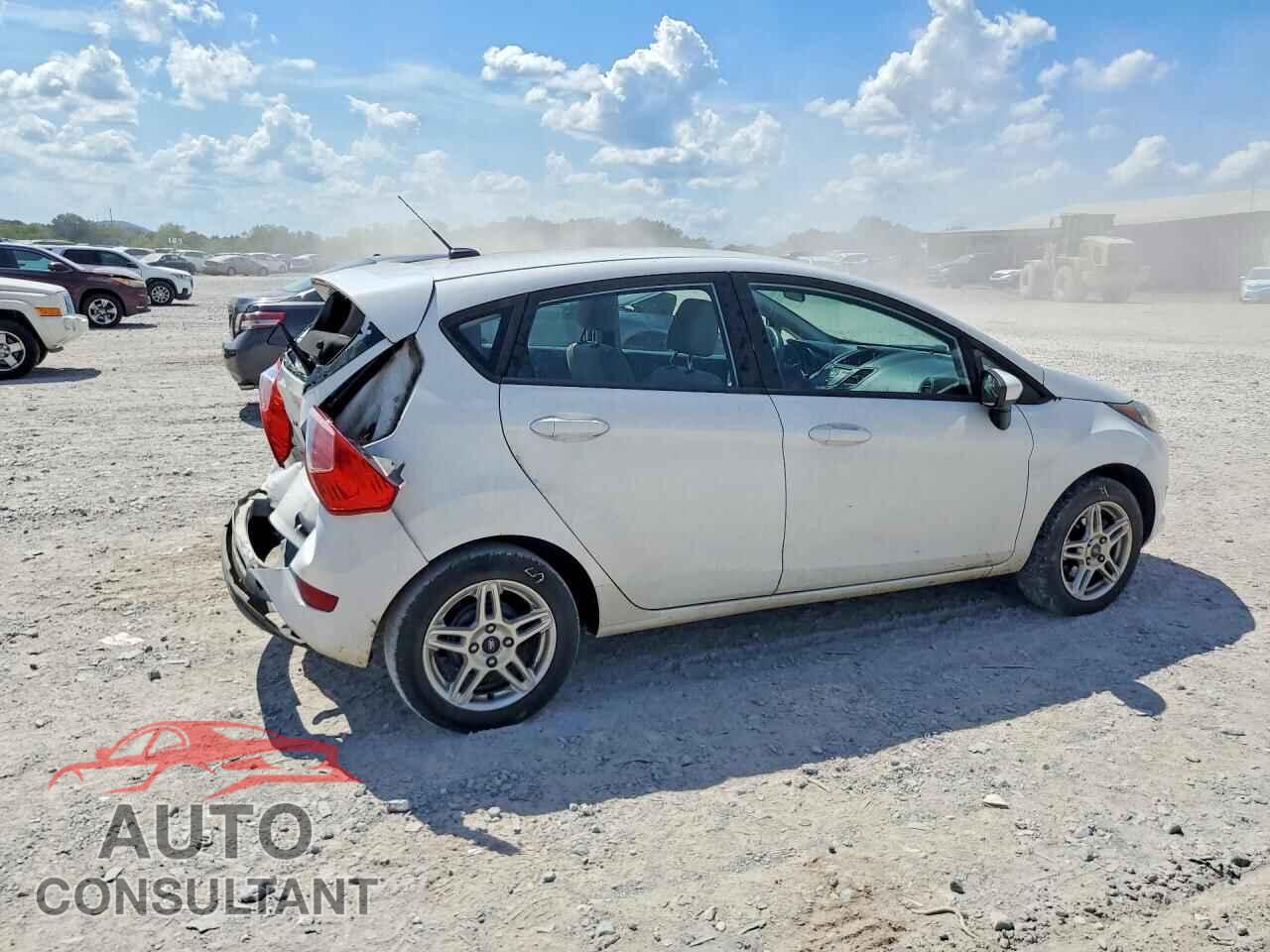 FORD FIESTA 2017 - 3FADP4EJ9HM113725