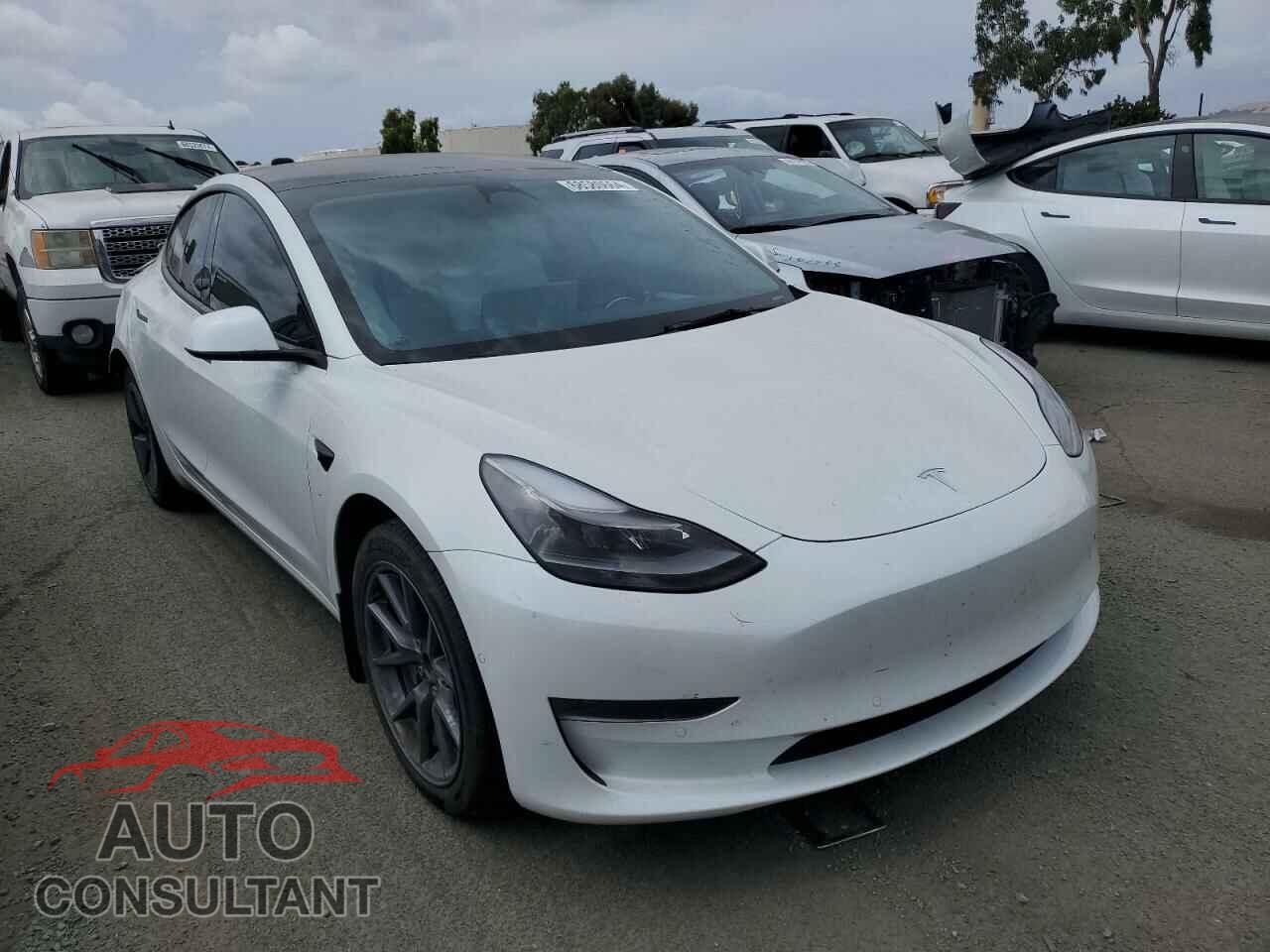 TESLA MODEL 3 2022 - 5YJ3E1EA2NF340703