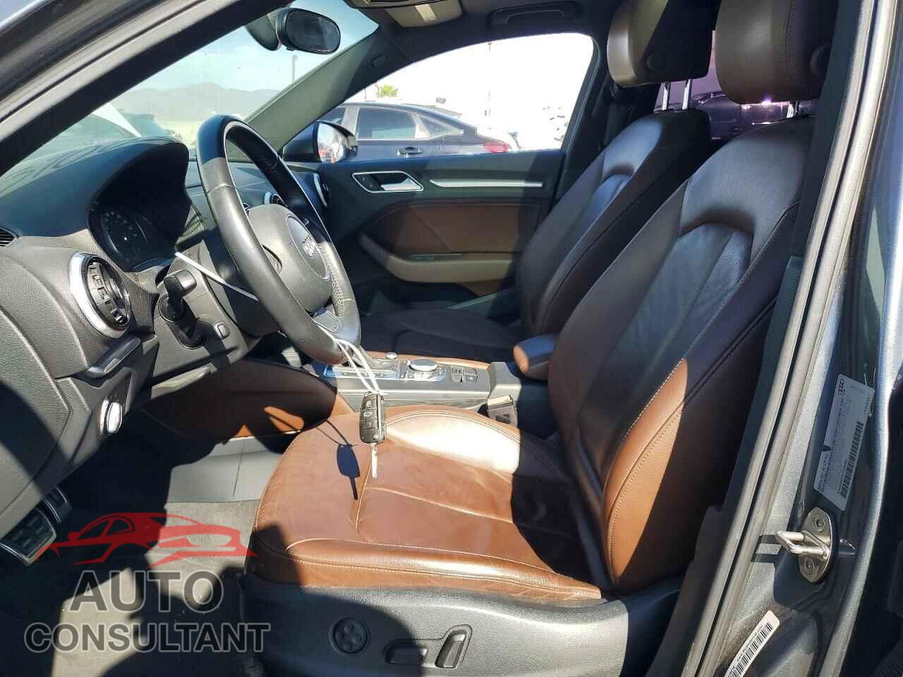 AUDI A3 2015 - WAUBFGFF4F1004998