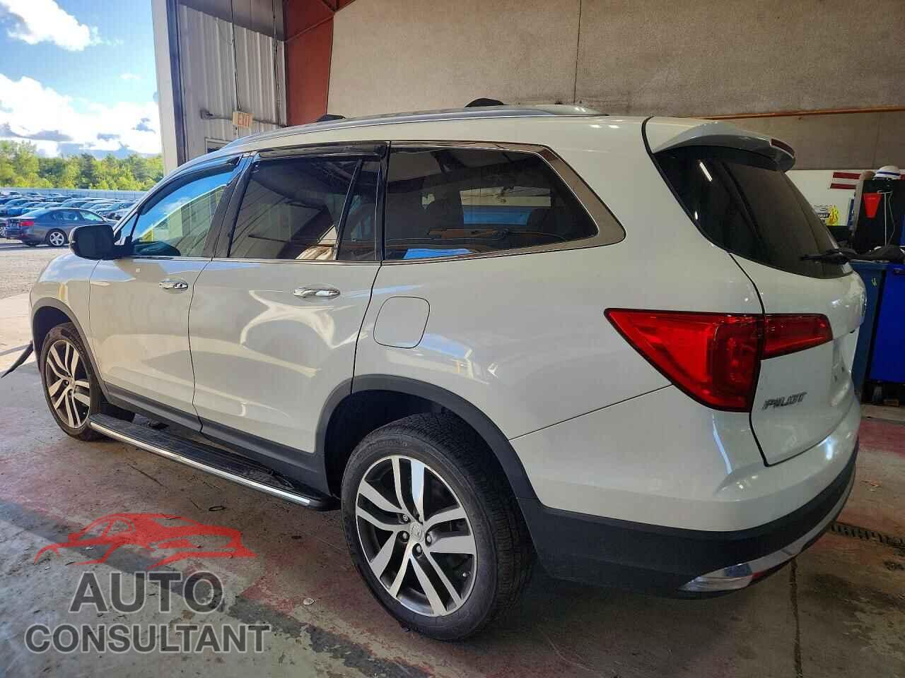 HONDA PILOT 2018 - 5FNYF6H96JB001292