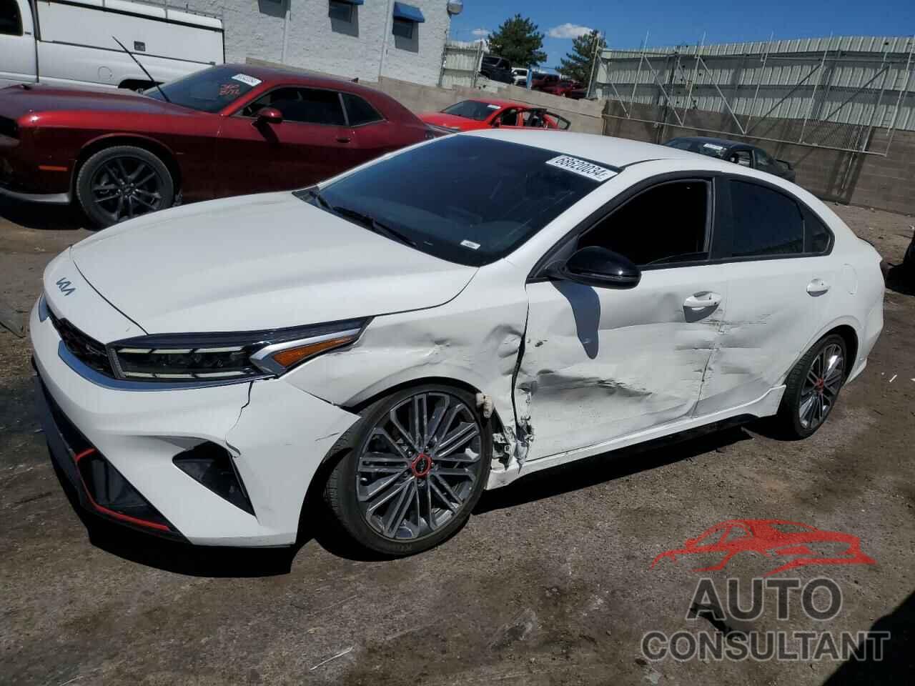 KIA FORTE 2023 - 3KPF44AC5PE599722