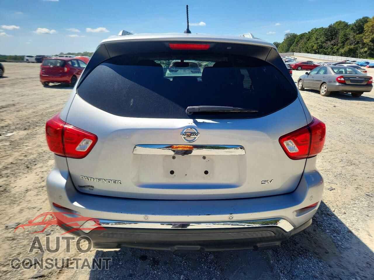 NISSAN PATHFINDER 2017 - 5N1DR2MN9HC678258