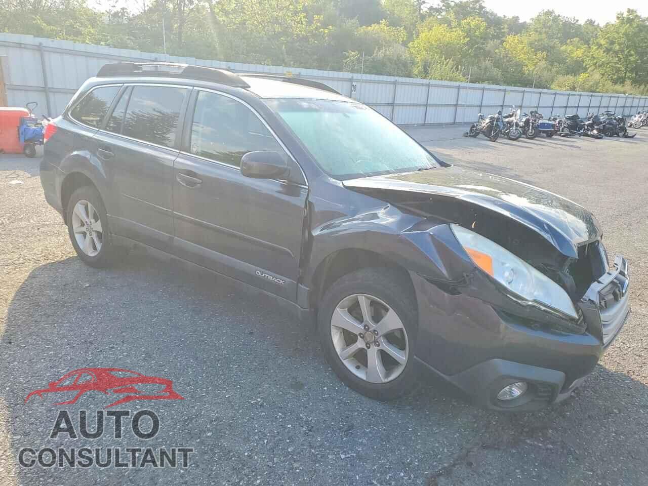 SUBARU OUTBACK 2013 - 4S4BRBCC8D3323843