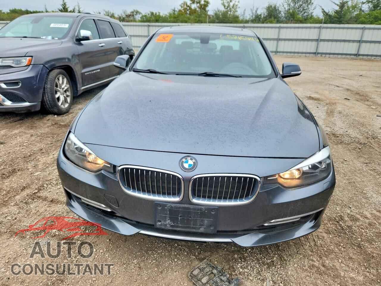 BMW 3 SERIES 2012 - WBA3A5C58CF342616