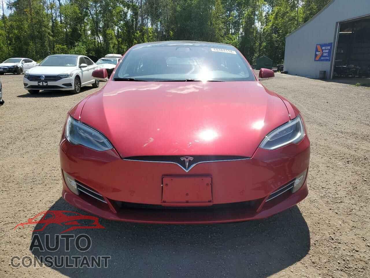 TESLA MODEL S 2017 - 5YJSA1E26HF200643