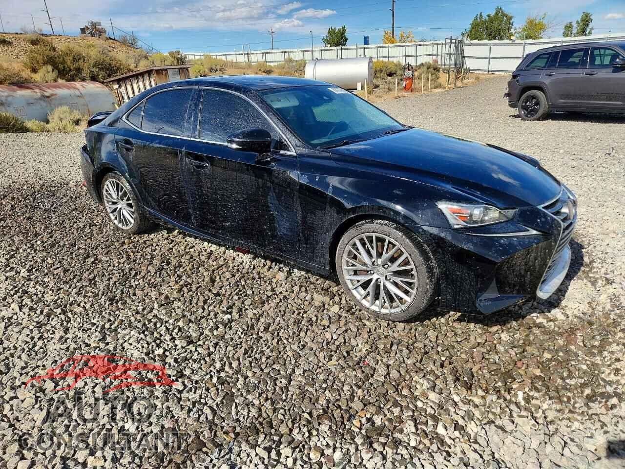 LEXUS IS 2017 - JTHBA1D22H5050466