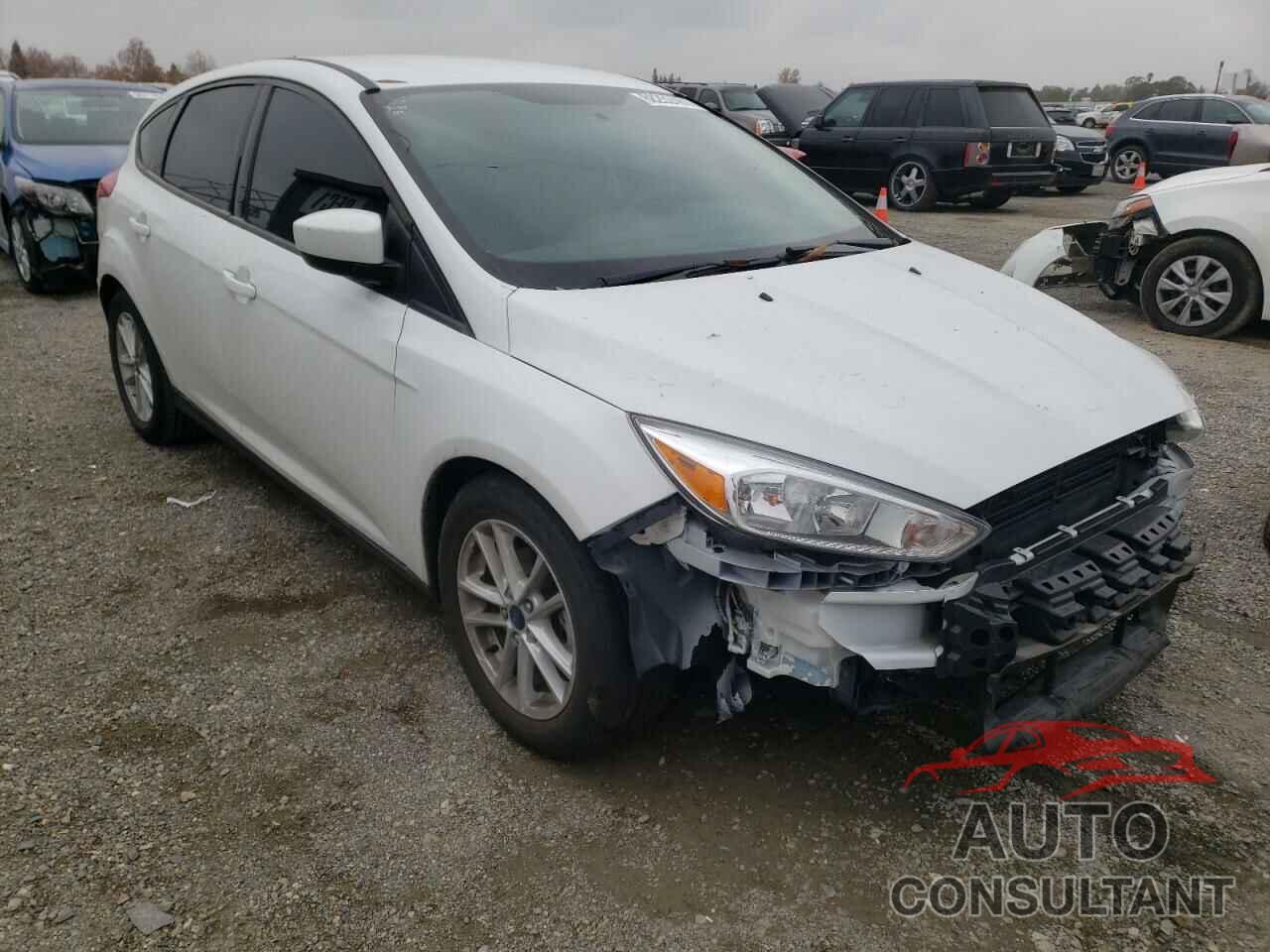 FORD FOCUS 2018 - 1FADP3K21JL279297