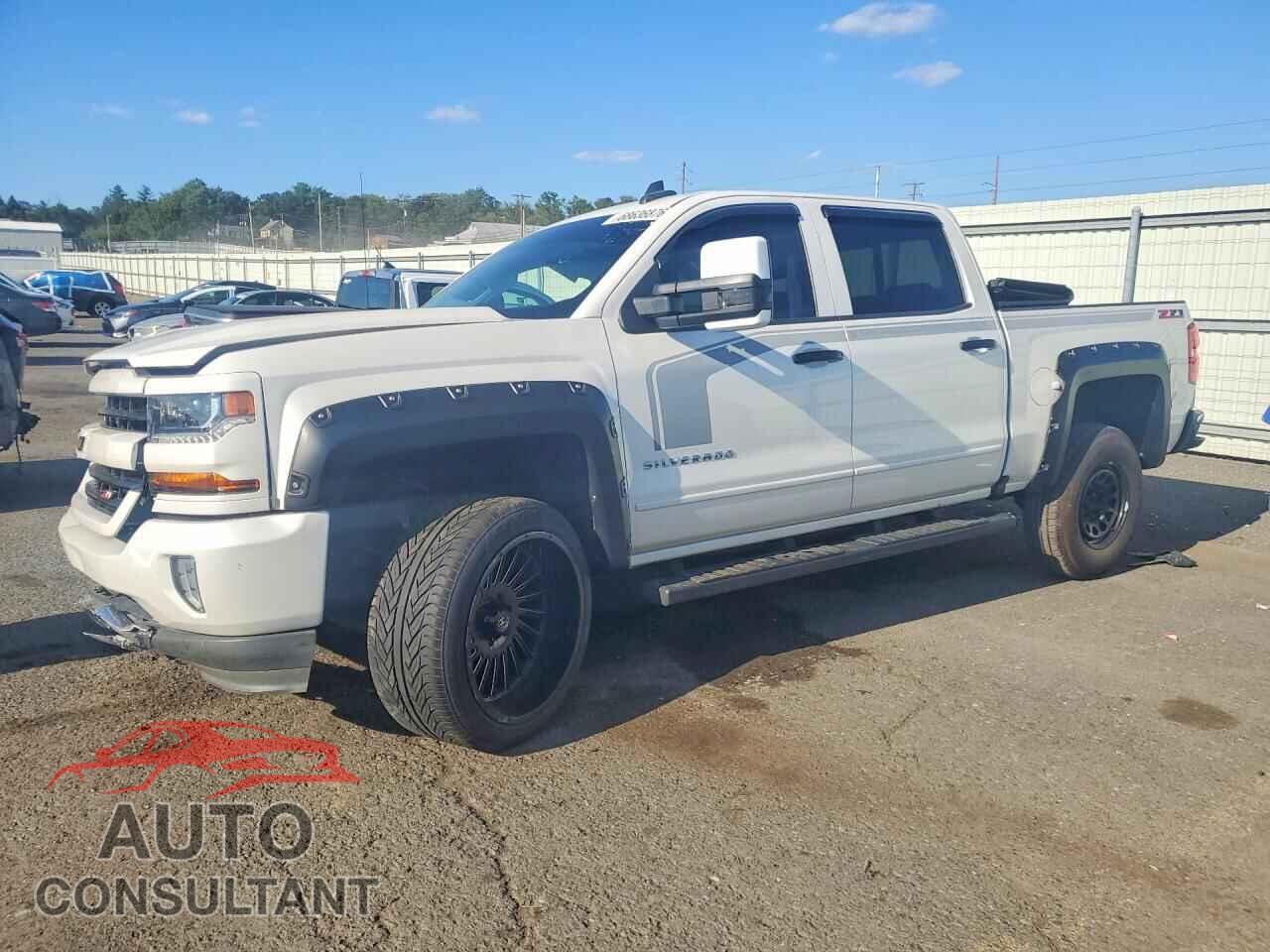 CHEVROLET SILVERADO 2017 - 3GCUKREC4HG321002