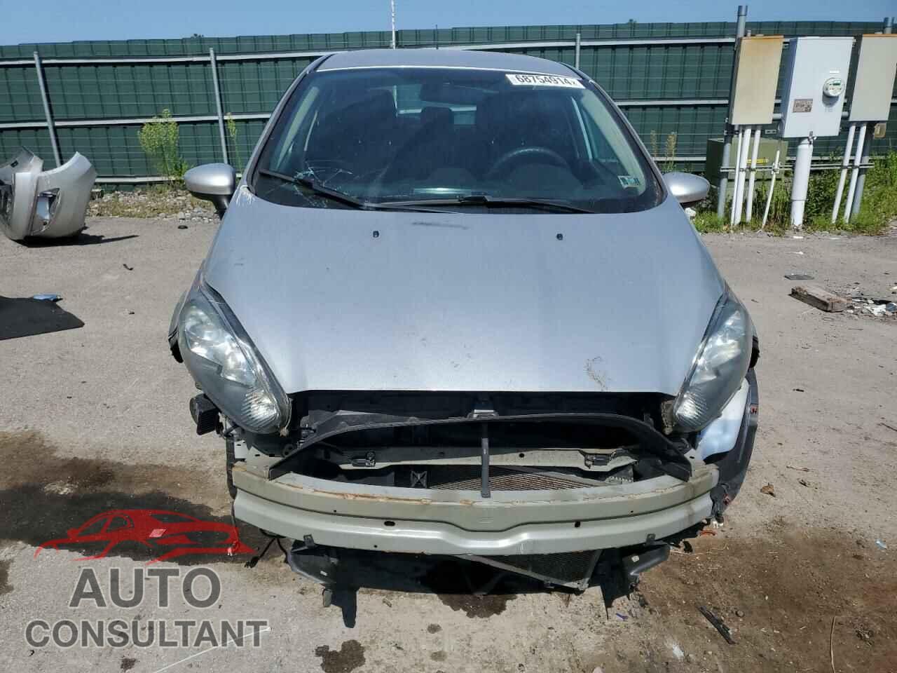 FORD FIESTA 2019 - 3FADP4EJ9KM155979