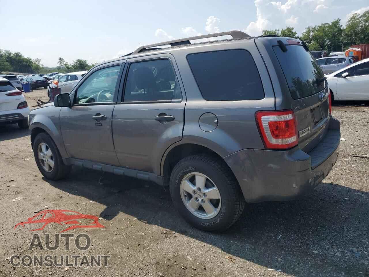 FORD ESCAPE 2010 - 1FMCU9DG3AKC25608
