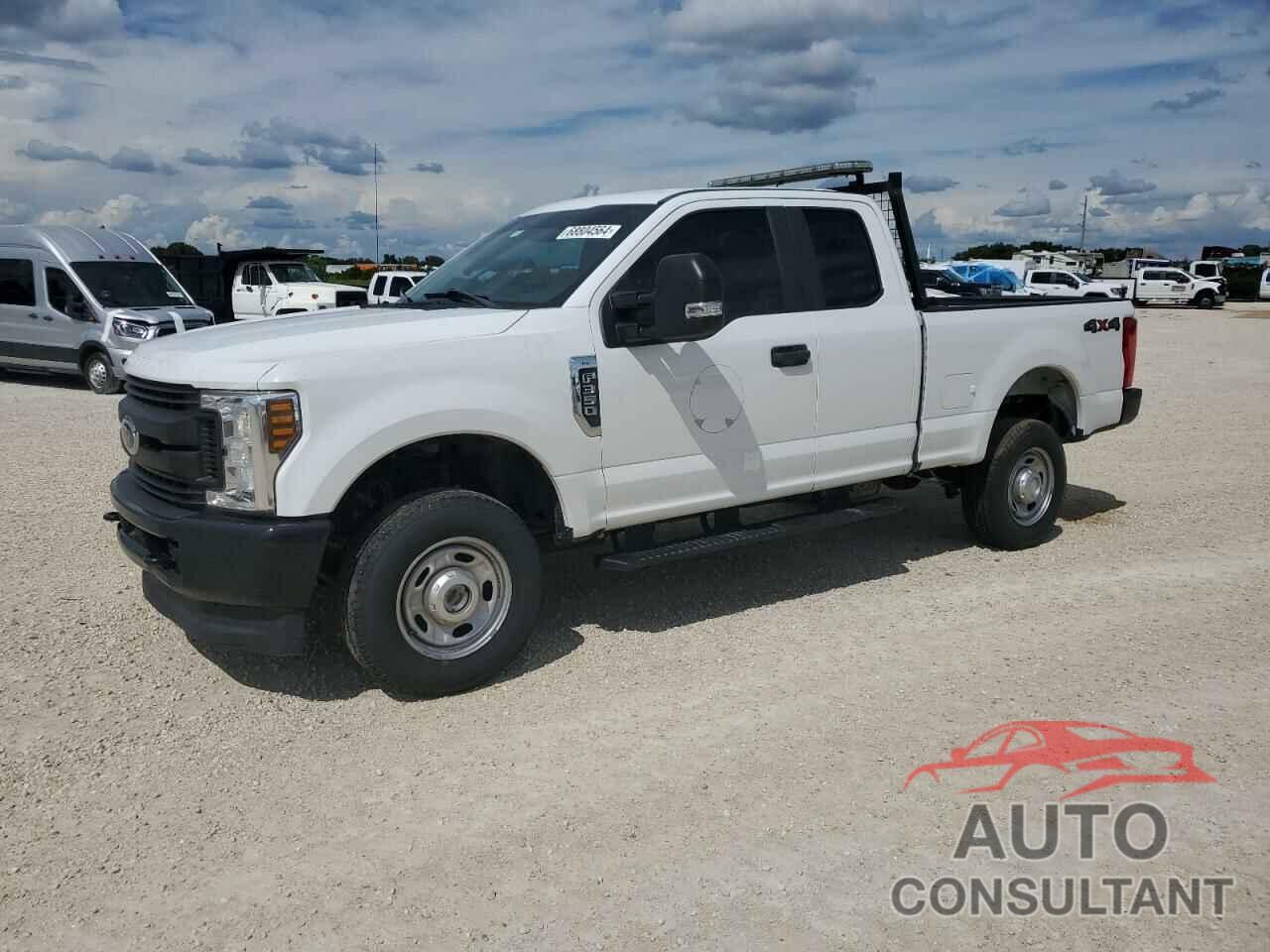 FORD F350 2019 - 1FT8X3B60KEE25208