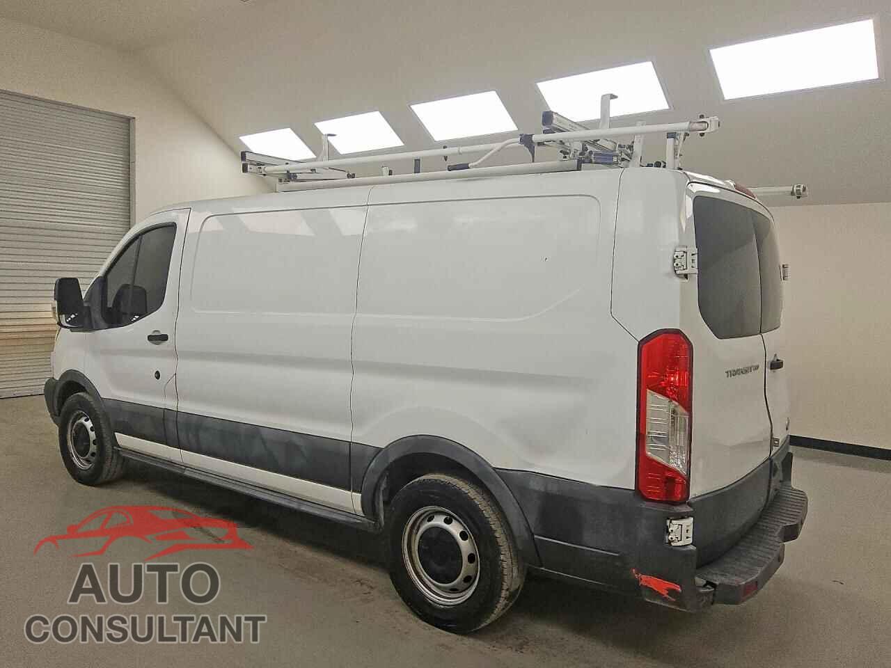 FORD TRANSIT 2017 - 1FTYE1ZM4HKB35126