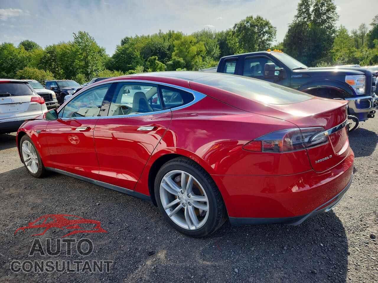 TESLA MODEL S 2014 - 5YJSA1H10EFP40262