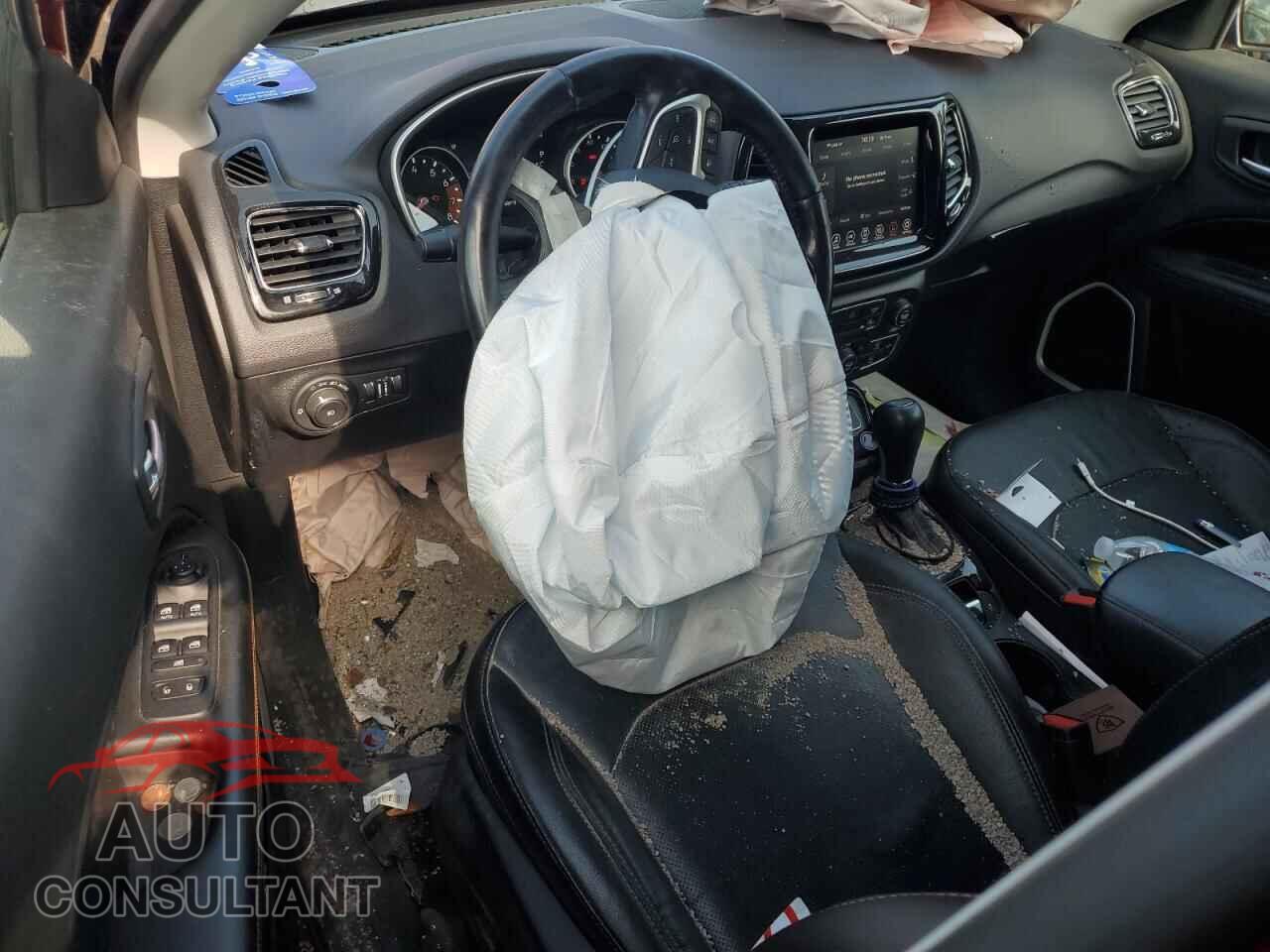 JEEP COMPASS 2021 - 3C4NJDCB8MT550451
