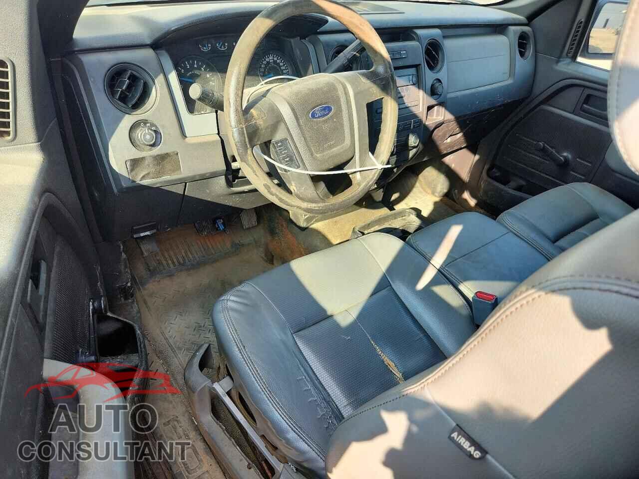 FORD F150 2013 - 1FTMF1CM3DKD92650