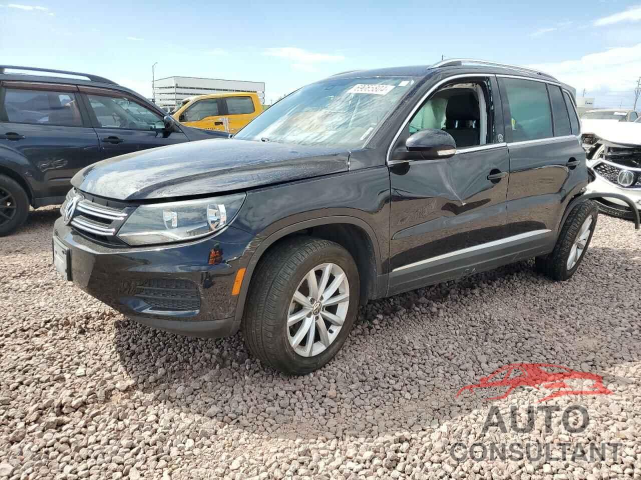 VOLKSWAGEN TIGUAN 2017 - WVGRV7AXXHK002914