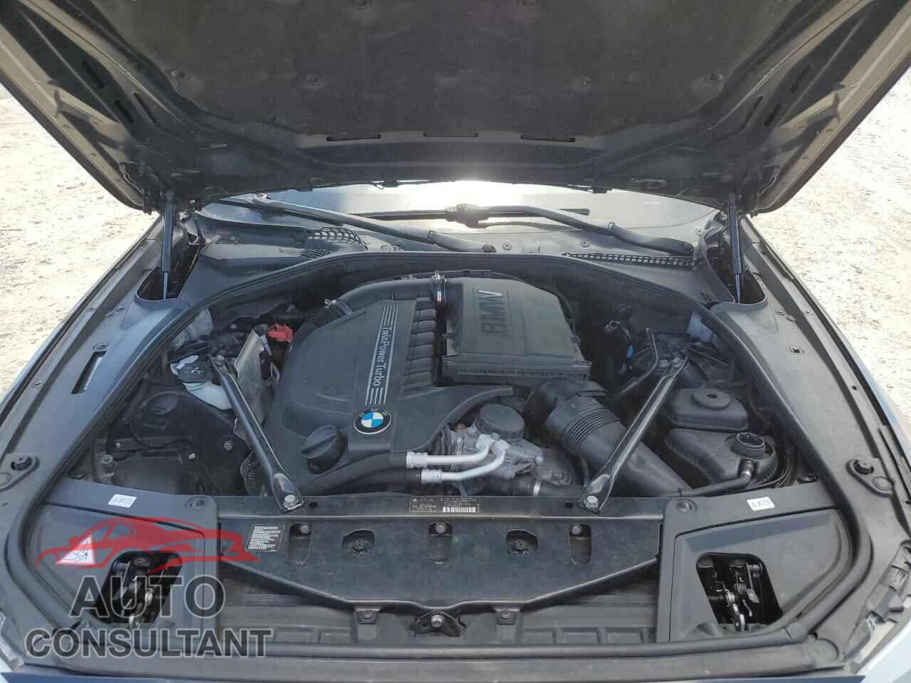 BMW 5 SERIES 2012 - WBAFU7C51CDU59367