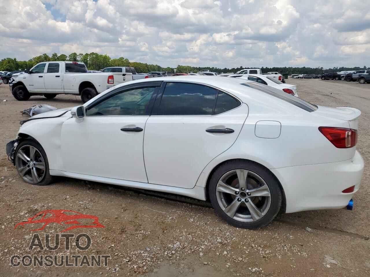 LEXUS IS 2012 - JTHBF5C21C5157236