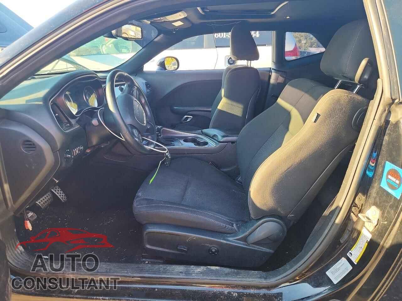 DODGE CHALLENGER 2015 - 2C3CDZAT2FH869321