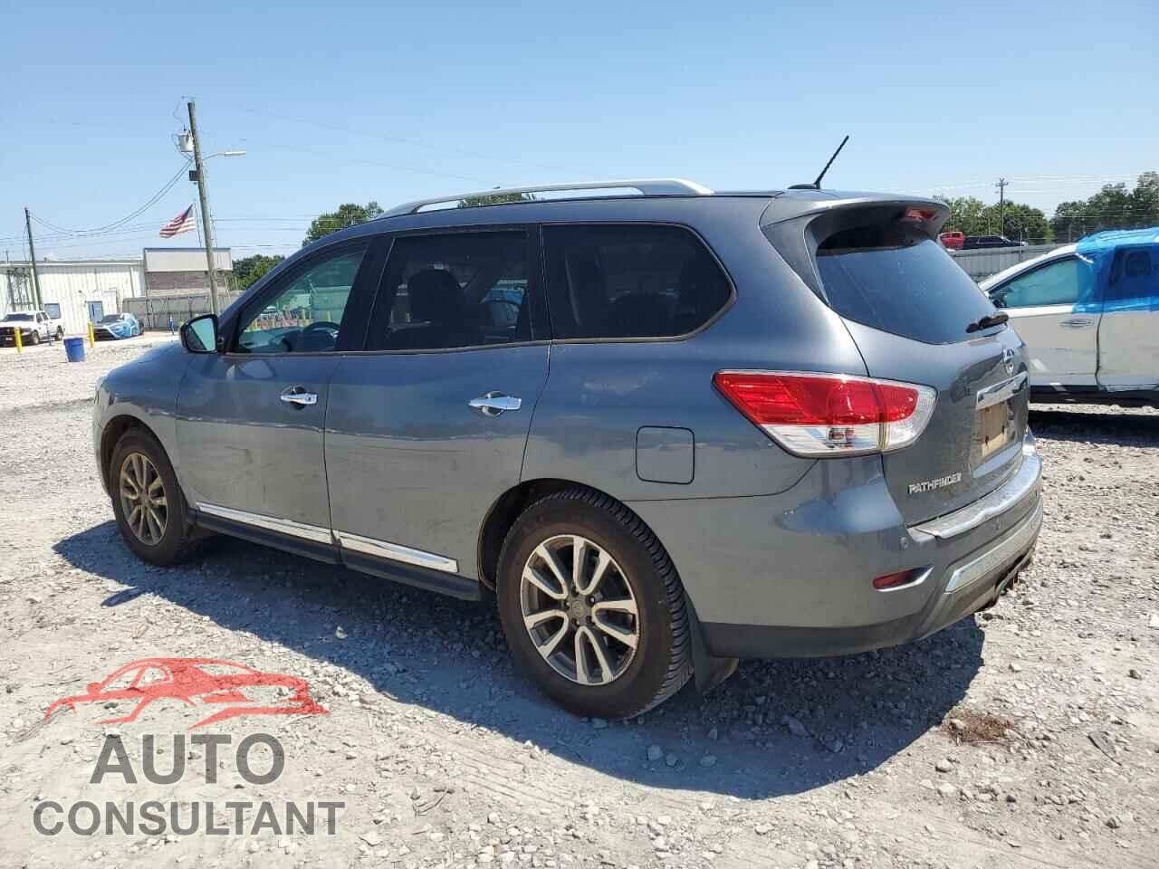 NISSAN PATHFINDER 2015 - 5N1AR2MN7FC707420