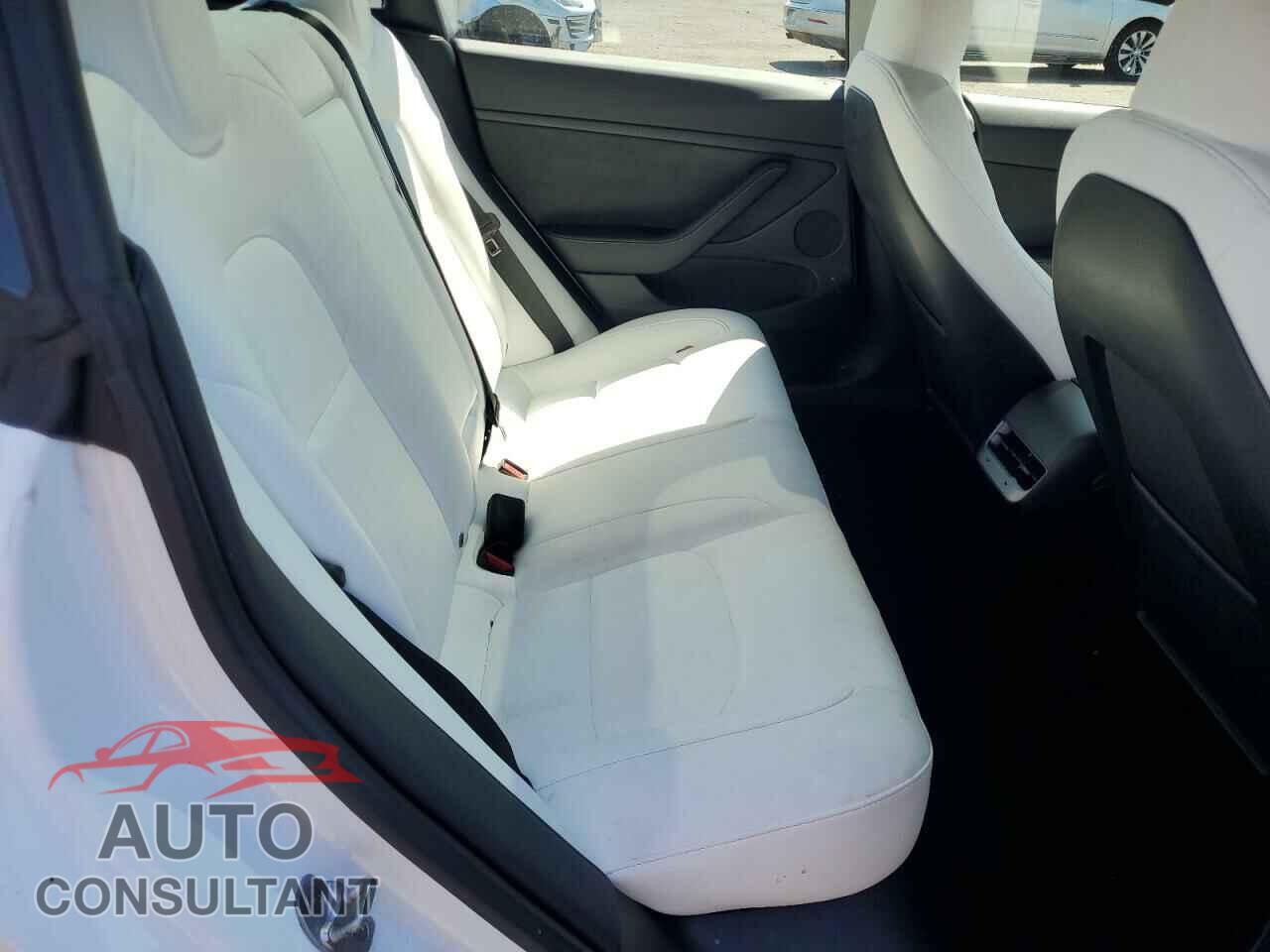 TESLA MODEL 3 2023 - 5YJ3E1EA6PF540857