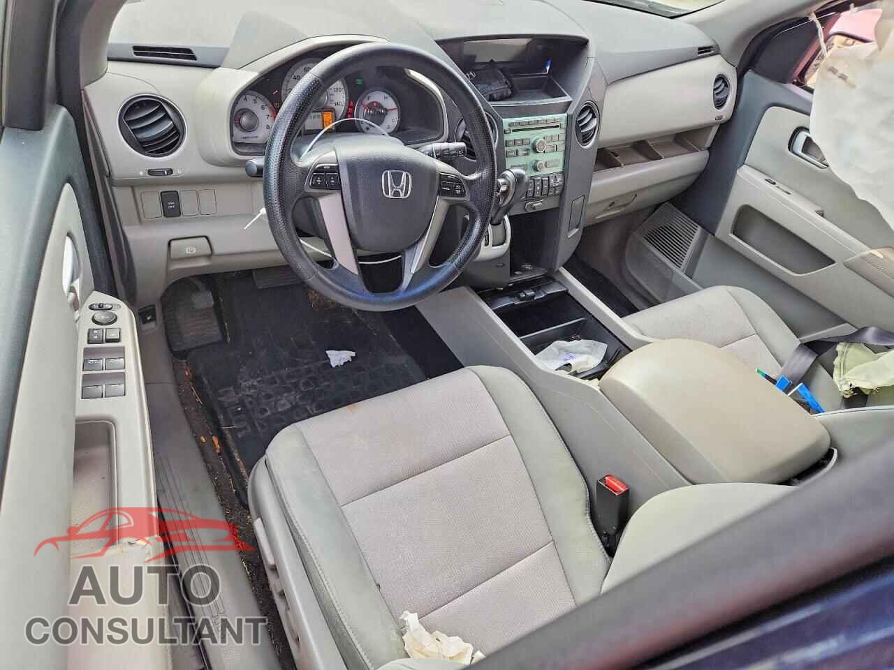 HONDA PILOT 2011 - 5FNYF4H46BB073281
