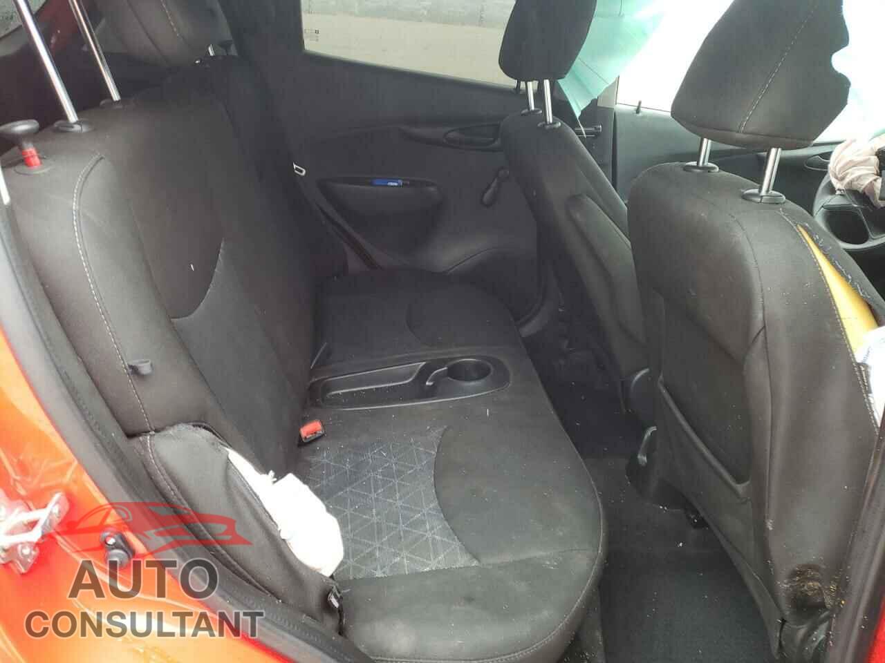 CHEVROLET SPARK 2019 - KL8CB6SA7KC736394