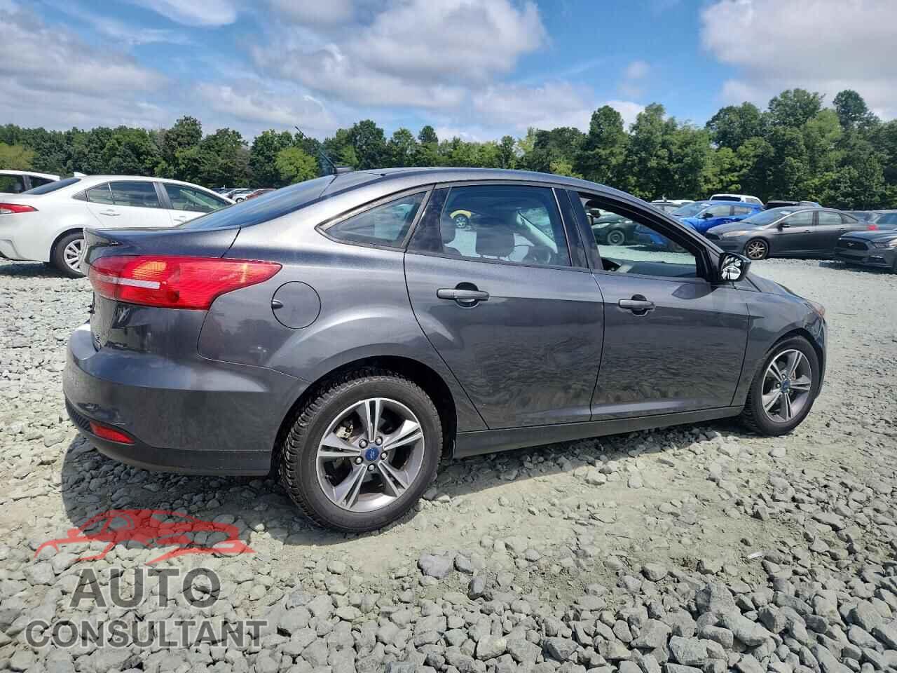 FORD FOCUS 2018 - 1FADP3FE5JL214621