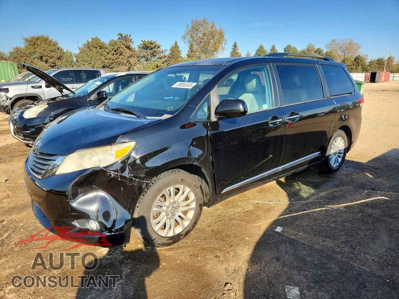 TOYOTA SIENNA 2013 - 5TDYK3DC5DS328018