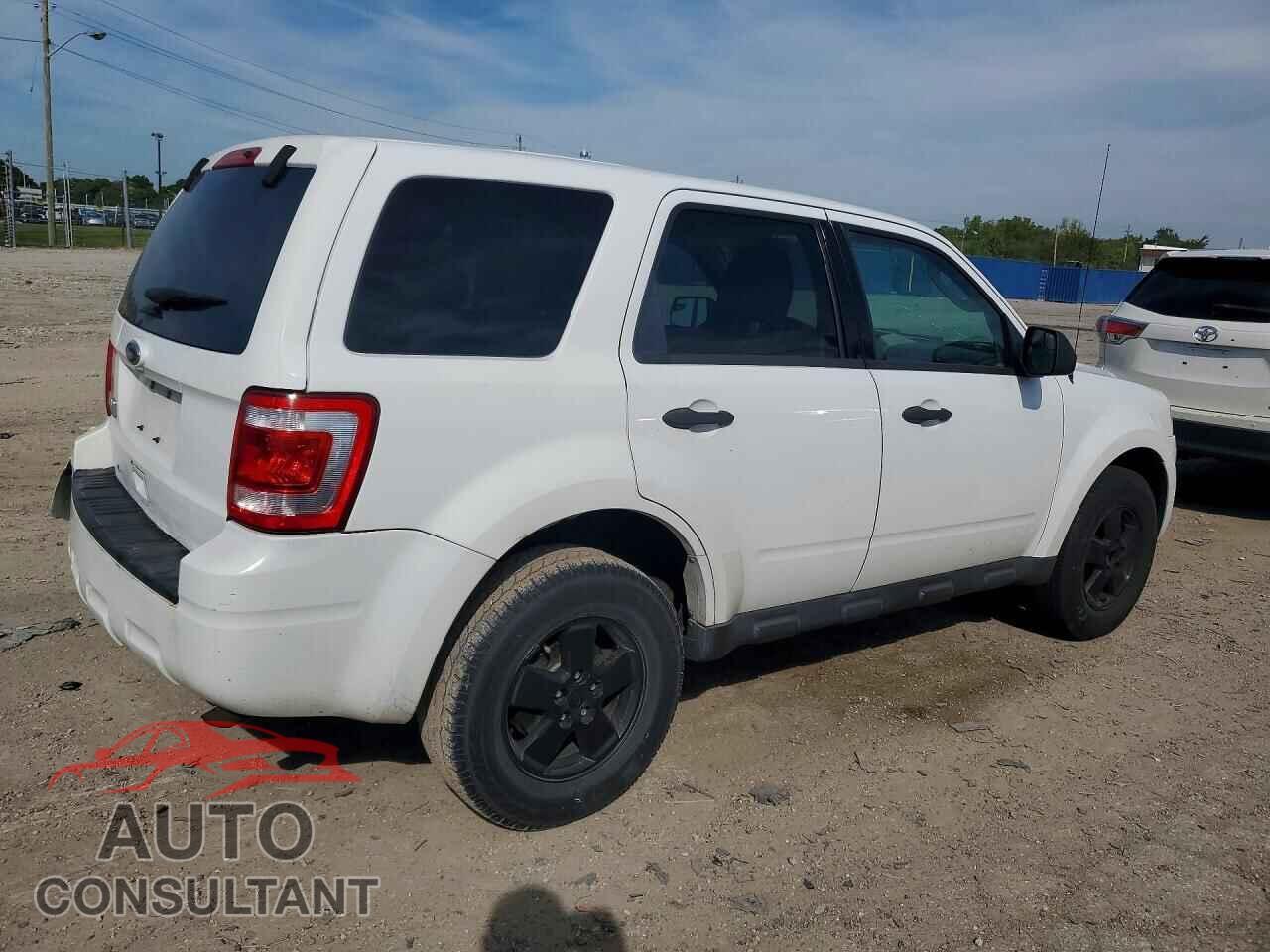 FORD ESCAPE 2011 - 1FMCU9C75BKB84689