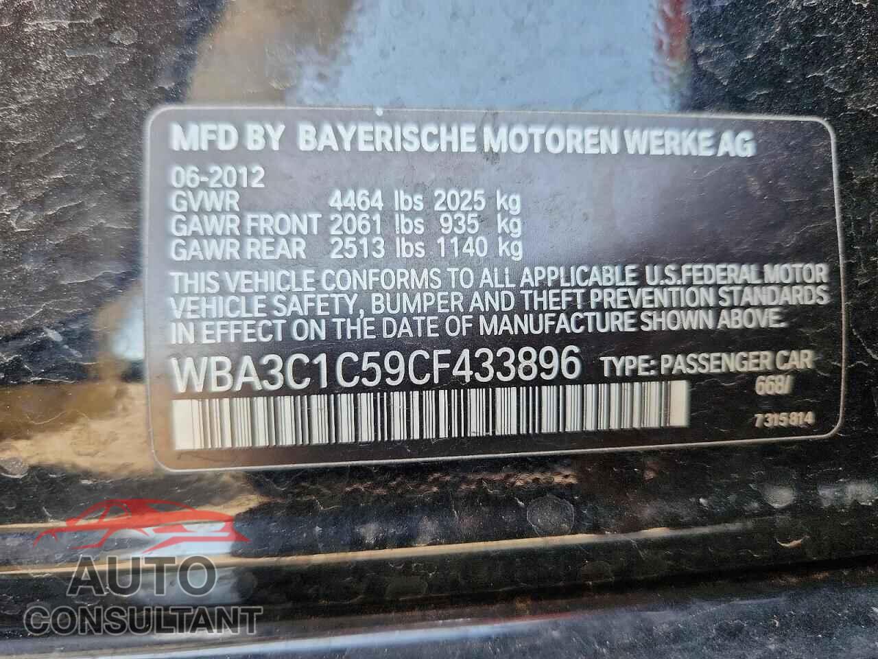 BMW 3 SERIES 2012 - WBA3C1C59CF433896